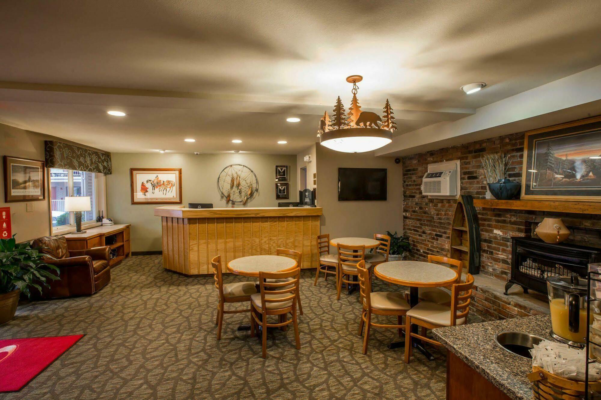 Econo Lodge Cherokee Near River Park Exterior foto